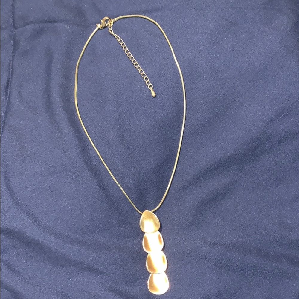 Gold Tone Necklace